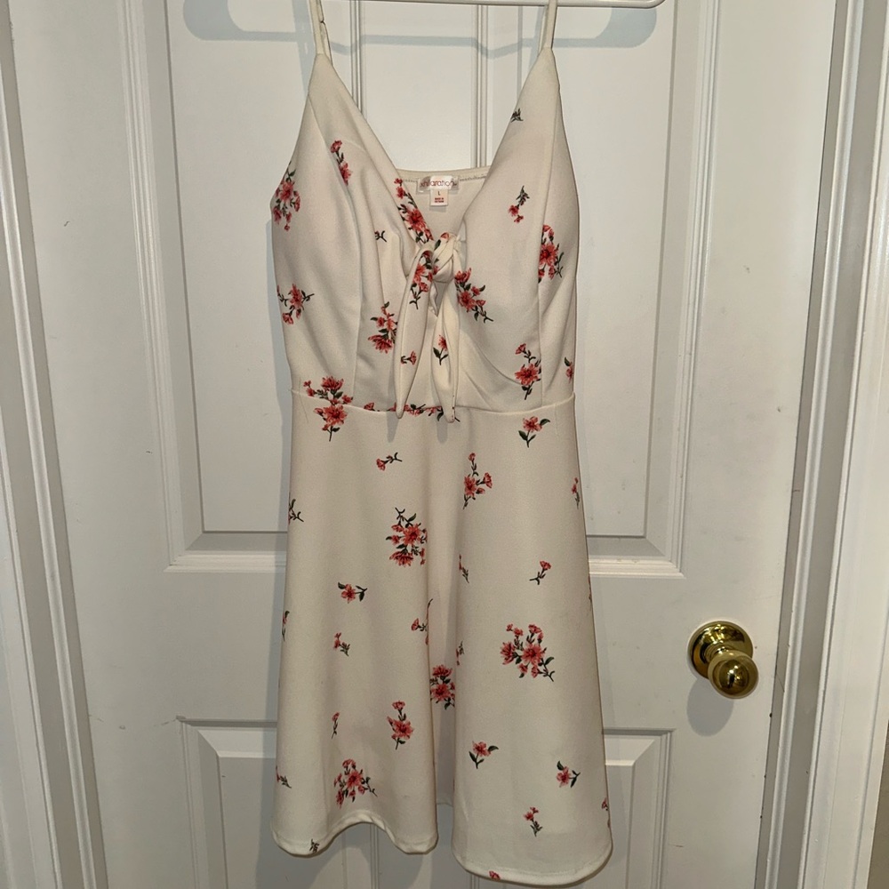 Xhilaration White Floral Dress
